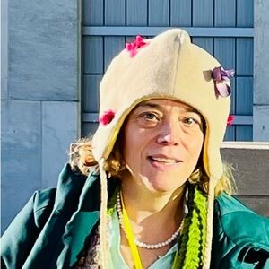 Meet your Posher, Lauren